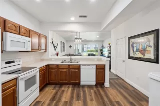 Photo #3: O6419329 Listing 