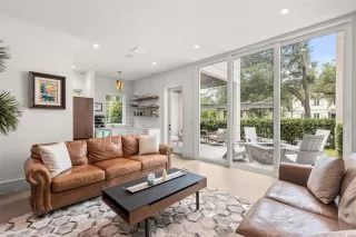 Photo #5: O6419377 Listing 