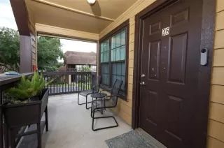 Photo #3: O6419394 Listing