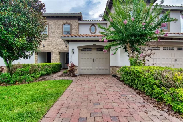 MLS: O6419424 Condo For Sale