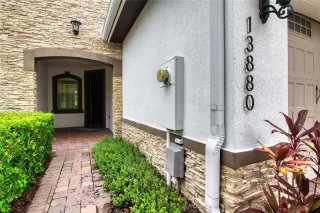 Photo #4: O6419424 Listing