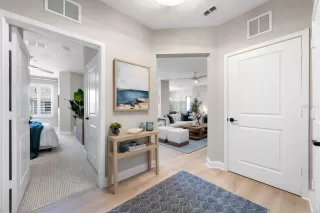 Photo #2: O6419430 Listing 