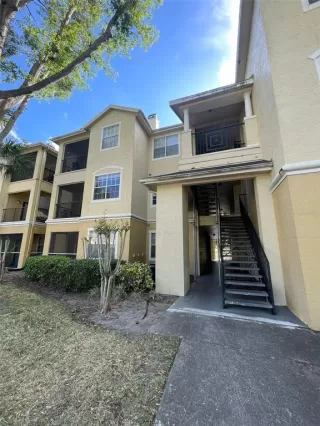Photo #1: O6419435 Listing 