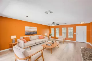 Photo #2: O6419643 Listing 