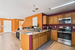 Photo #6: O6419643 Listing 