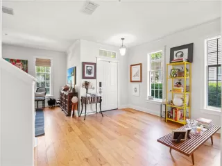 Photo #6: O6419963 Listing 