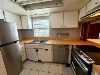 Photo #3: O6420027 Listing 
