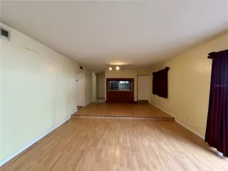 Photo #6: O6420027 Listing 