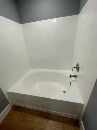 Photo #4: O6420113 Listing 
