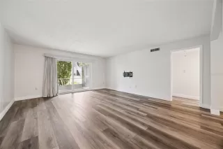 Photo #2: O6420521 Listing 
