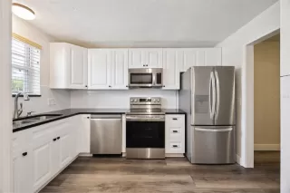Photo #4: O6420521 Listing 