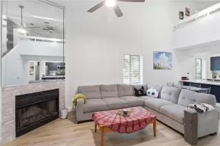 Photo #5: O6420724 Listing
