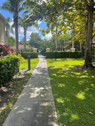 Photo #1: O6421092 Listing 
