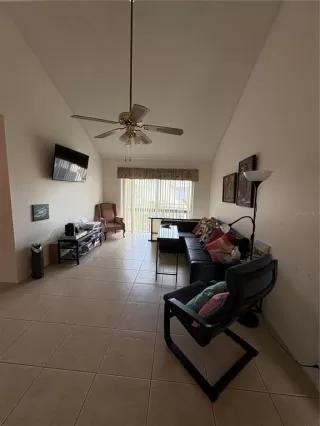 Photo #6: O6421207 Listing
