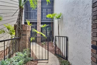 Photo #2: O6421299 Listing