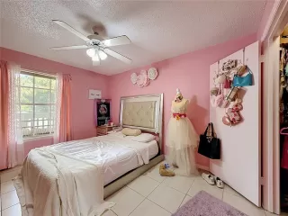 Photo #5: O6421384 Listing