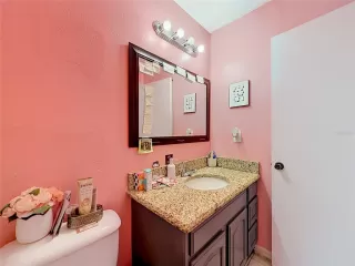 Photo #6: O6421384 Listing