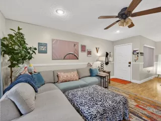 Photo #5: O6421392 Listing 