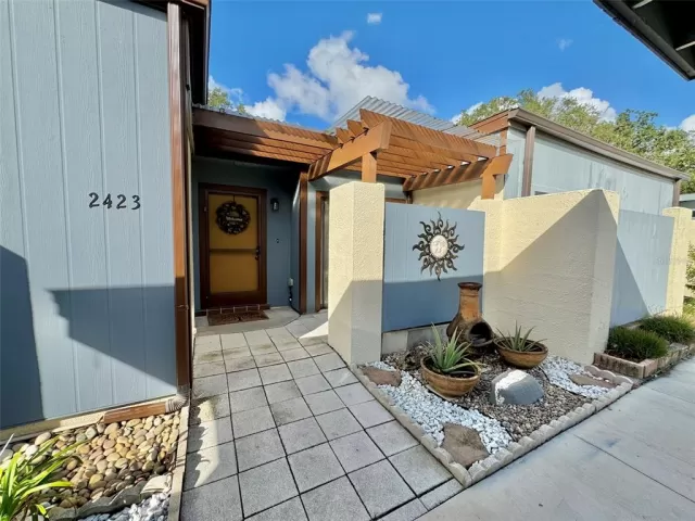 MLS: OM688672 Condo For Sale