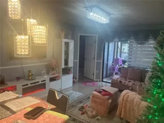 Photo #2: OM704937 Listing