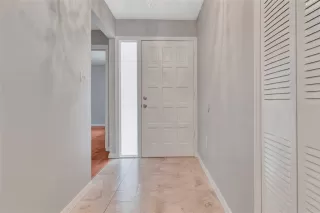 Photo #3: OM707025 Listing