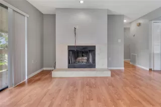 Photo #6: OM707025 Listing