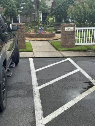 Photo #6: OM707097 Listing