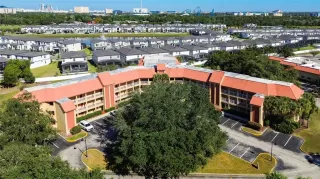 Photo #1: OM720093 Listing 