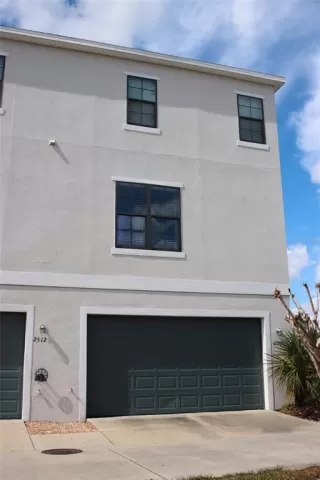 Photo #3: OM723081 Listing 