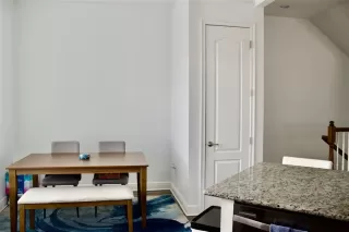 Photo #6: OM723081 Listing 