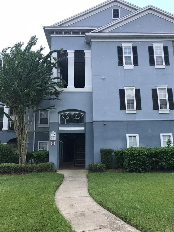 MLS: P4927760 Condo For Sale