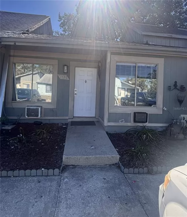 MLS: P4937677 Condo For Sale