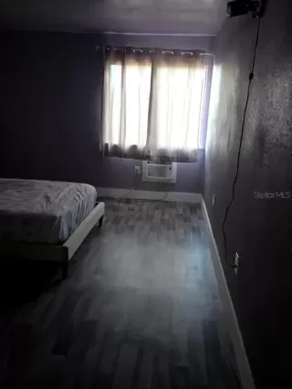 Photo #3: P4937690 Listing