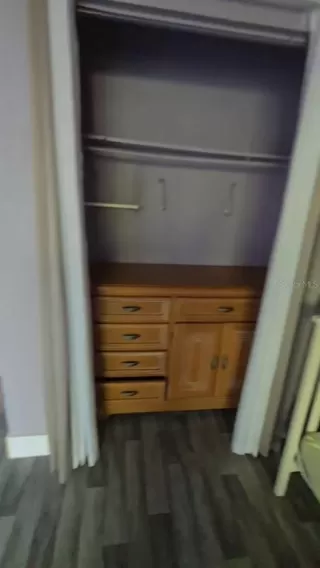 Photo #5: P4937690 Listing