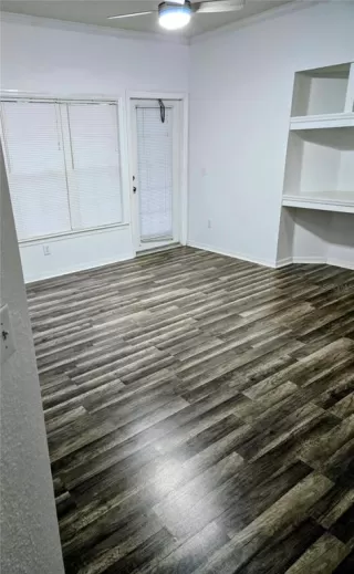 Photo #3: P4938007 Listing 