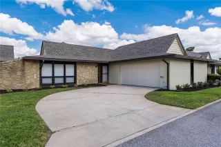 Photo #2: P4938959 Listing