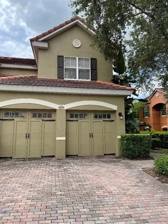 MLS: R4905874 Condo For Sale