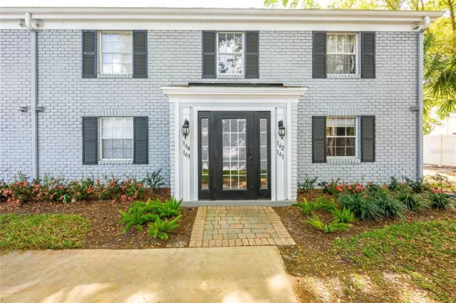 MLS: R4907507 Condo For Sale