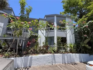 Photo #2: R4909361 Listing