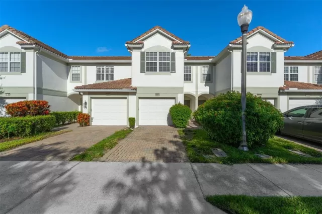 MLS: R4909648 Condo For Sale