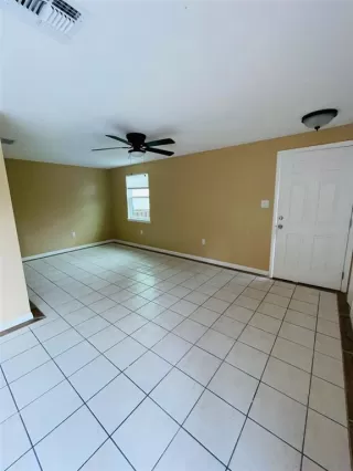 Photo #6: R4909832 Listing 