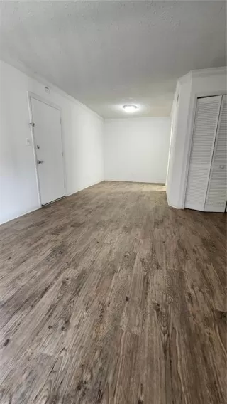 Photo #2: R4910136 Listing