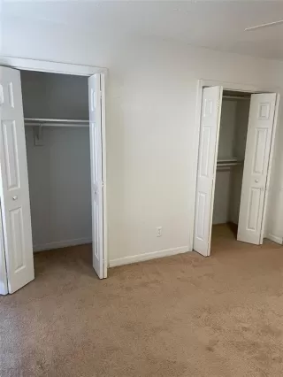 Photo #5: R4910137 Listing 