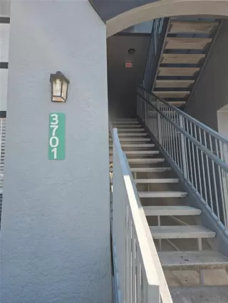 Photo #1: R4910485 Listing 