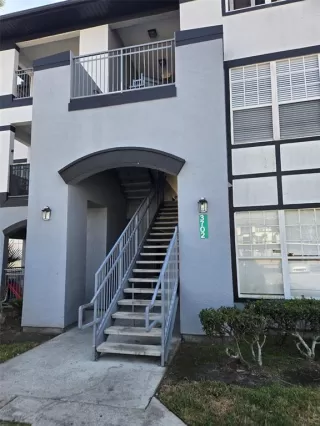 Primary Photo for MLS#: R4910751