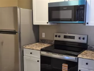 Photo #3: R4910751 Listing 