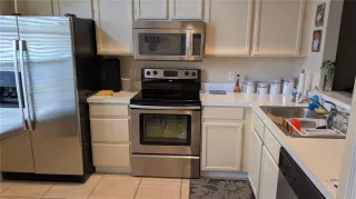 Photo #2: R4911024 Listing