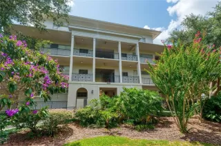 Photo #1: R4911307 Listing