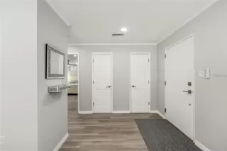 Photo #2: R4911307 Listing