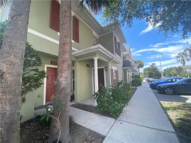 MLS: S5030581 Condo For Sale